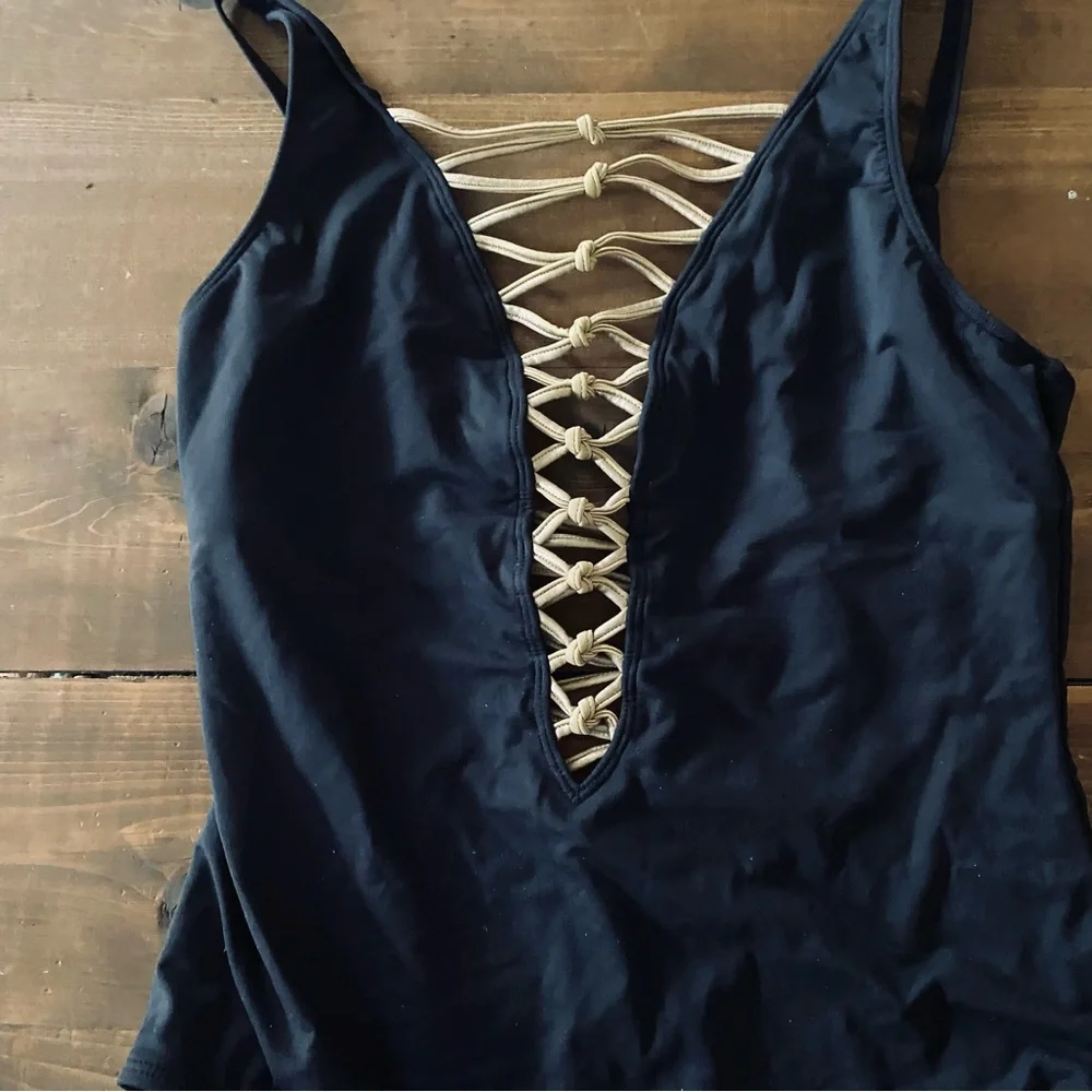 Bleu Rod Beattie Black Let’s Get Knotty Lace Up One Piece Swimsuit